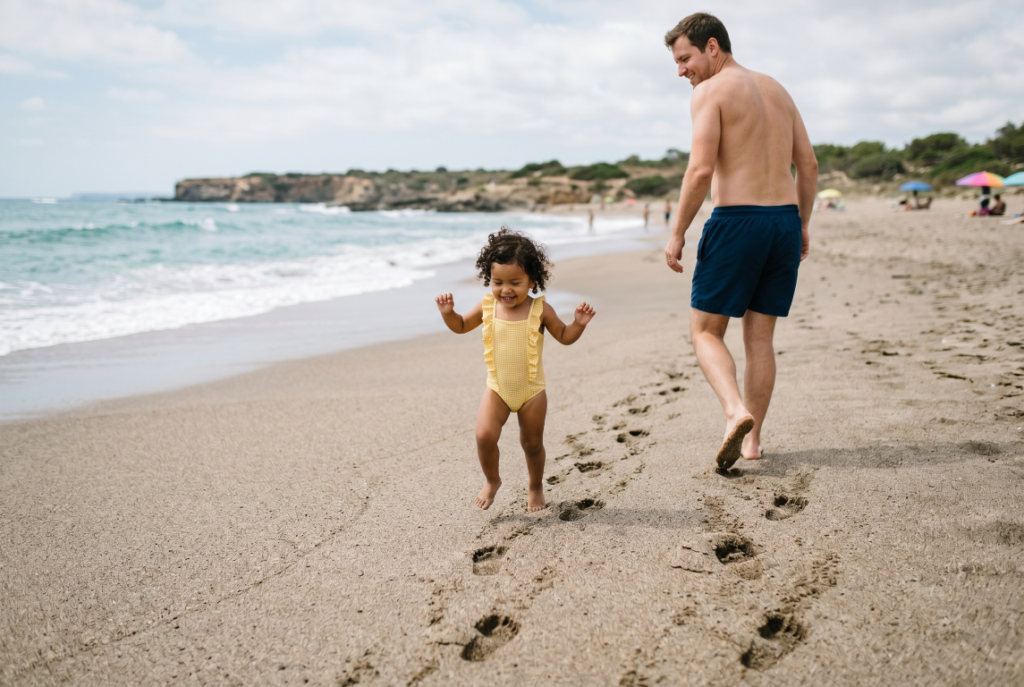 Beach_Games_For_Toddlers_Footprint_Chase