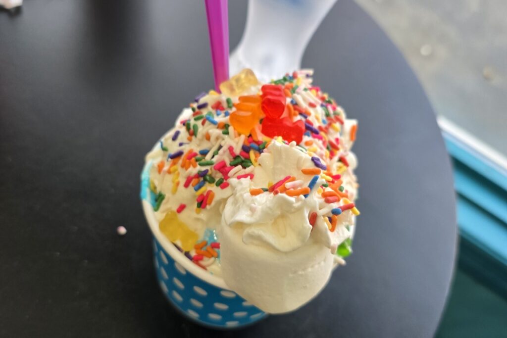 Sweet_Mollys_Creamery_Ice_Cream_Shop_Bare_Foot_Landing_Myrtle_Beach_SC