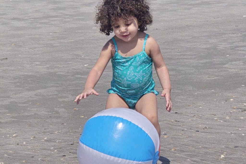 Beach_Toys_For_Toddlers_1_To_5_Years_Old_Beach_Ball