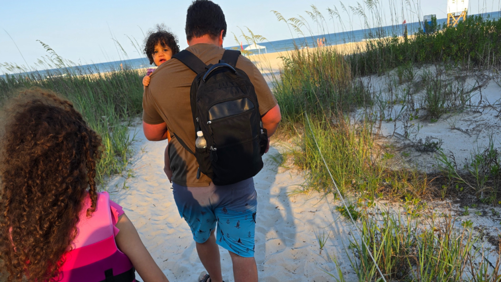 Essential_Packing_Checklist_For_a_Stress