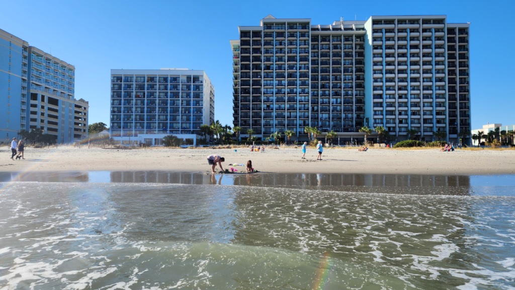 Tips_For_Finding_Accommodations_Near_Family_Close_proximity_to_our_resort