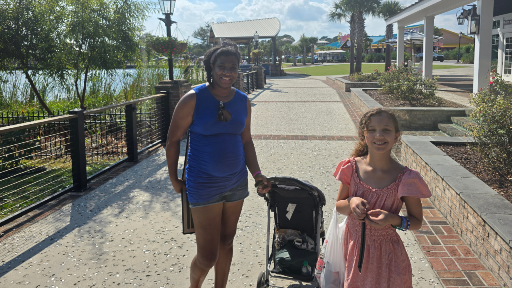 how-to-pack-efficiently-for-a-family-beach-vacation
