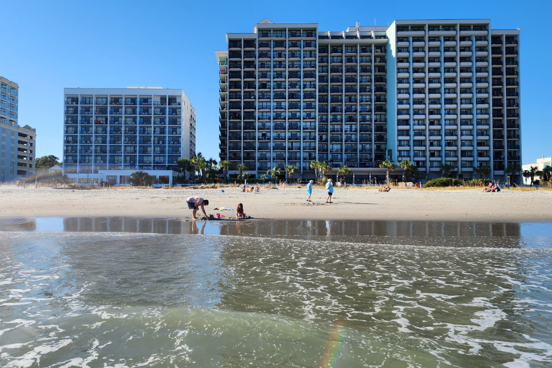 Tips_For_Finding_Accommodations_Near_Family_Close_proximity_to_our_resort