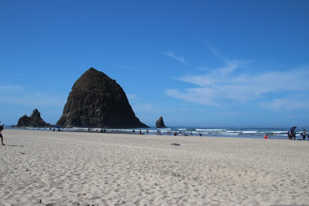 Canon_Beach_Oregon_Itinerary_for_Families_Shoreline