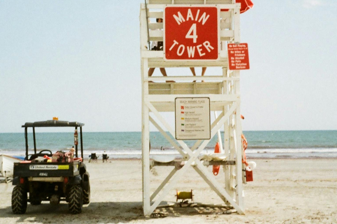10 Essential Beach Safety Tips For Families - Know the beach safety guidelines, rules and regulations